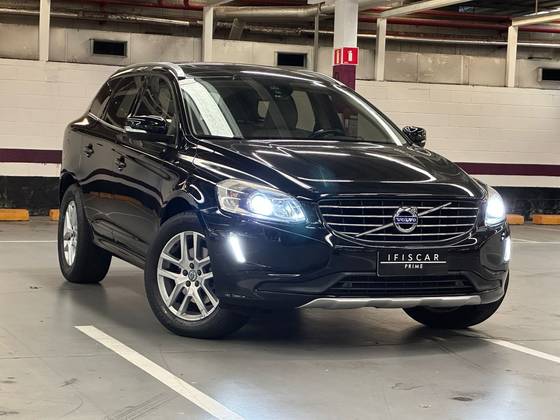 VOLVO XC60 2.0 T5 MOMENTUM GASOLINA 4P AUTOMÁTICO
